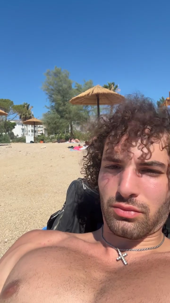 Relaxing Beach Day POV